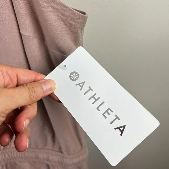 Athleta Farallon Printed Romper Size 3X Mocha Latte Pink Casual Travel Active - Picture 5 of 13